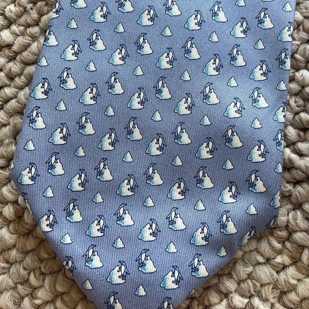 Vineyard Vines Custom Collection Necktie Blue Neck Tie Silk Penguin on an iceber